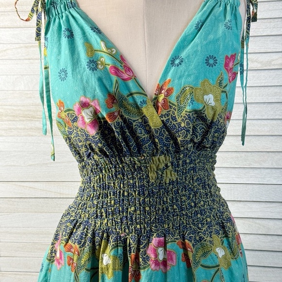 Forever 21 Smocked Waist Summer Dress, Size Medium. Excellent Condition - Picture 6 of 6